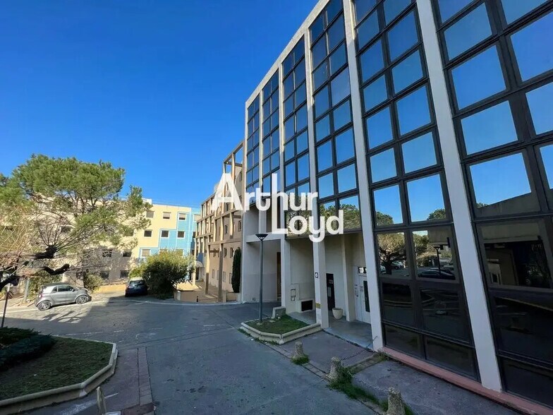 Bureau dans Valbonne à louer - Photo de l’immeuble – Image 3 sur 9