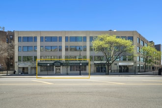 1780-1790 Grand Concourse, Bronx, NY à louer Photo de l’immeuble– Image 2 sur 2