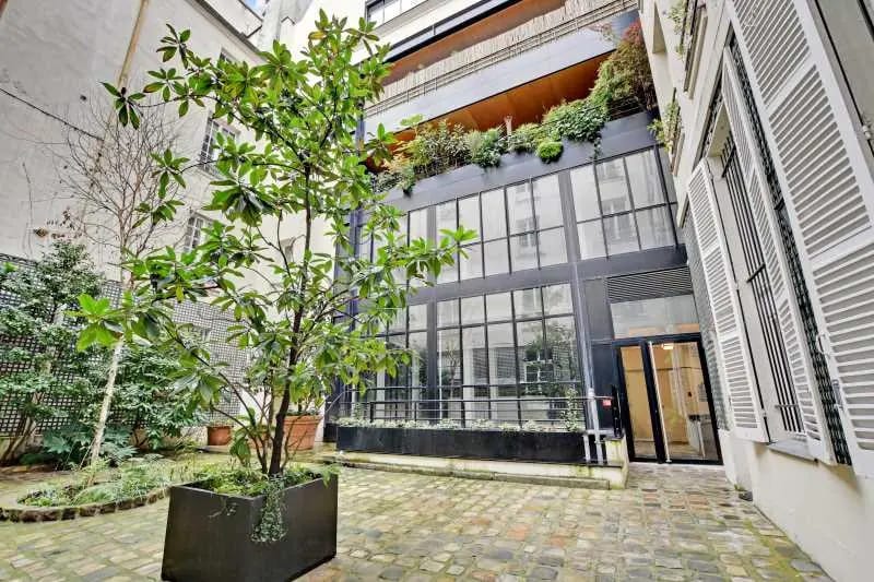 Bureau dans Paris à louer - Photo de l’immeuble – Image 1 sur 8