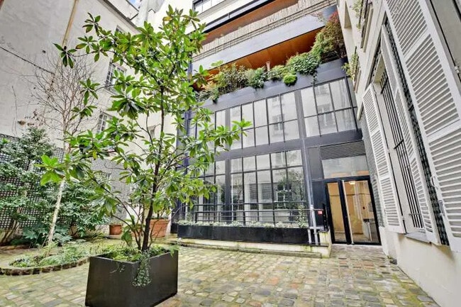 Plus de détails pour Bureau à louer