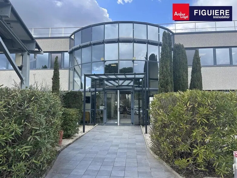 135 Avenue Victoire, Rousset à vendre - Photo de l’immeuble – Image 1 sur 16