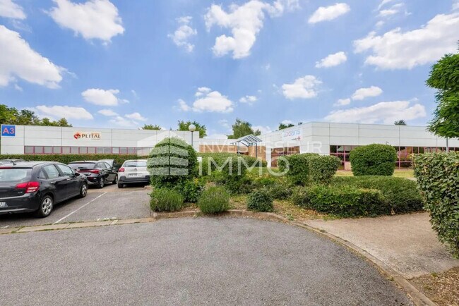 Plus de détails pour Bureau à louer