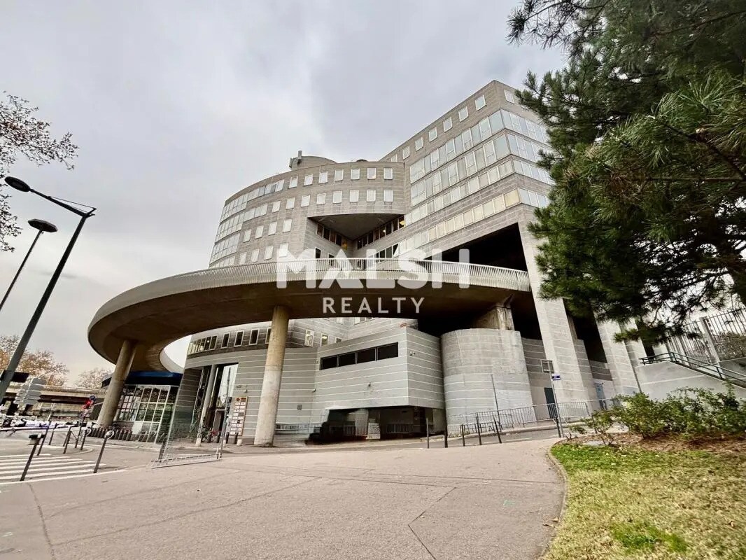 Bureau dans Lyon à vendre Photo de l’immeuble– Image 1 sur 9