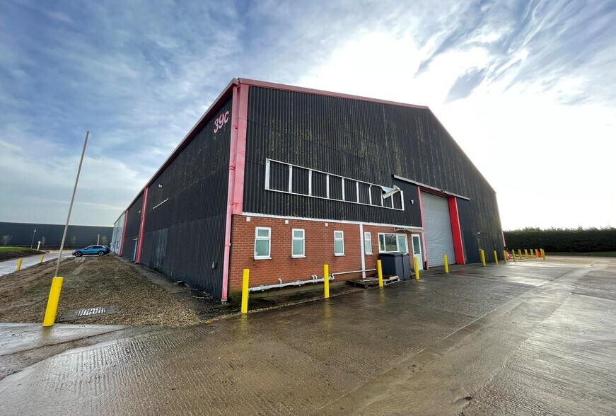 Lancaster Way Business Park, Ely à louer - Photo de l’immeuble – Image 1 sur 1