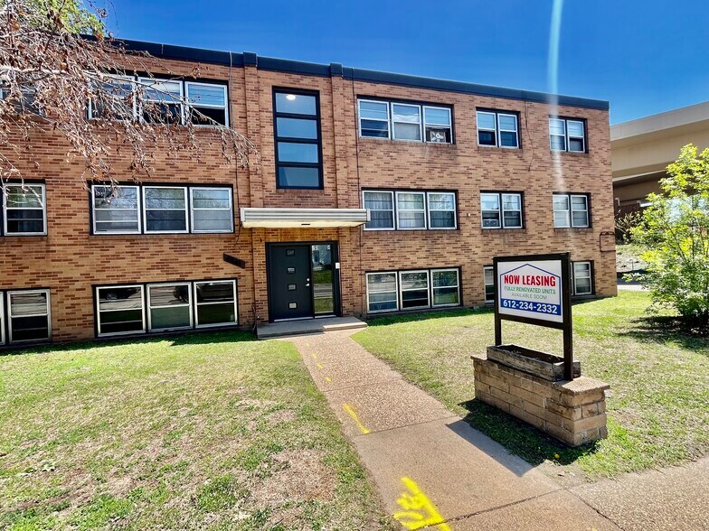 6141 Nicollet Ave S, Minneapolis, MN à vendre - Photo de l’immeuble – Image 3 sur 17