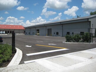 Plus de détails pour 357 W 4th St, Apopka, FL - Industriel/Logistique à louer