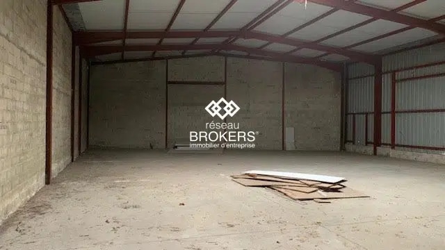 Industriel/Logistique dans Orange à louer - Photo intérieure – Image 2 sur 11