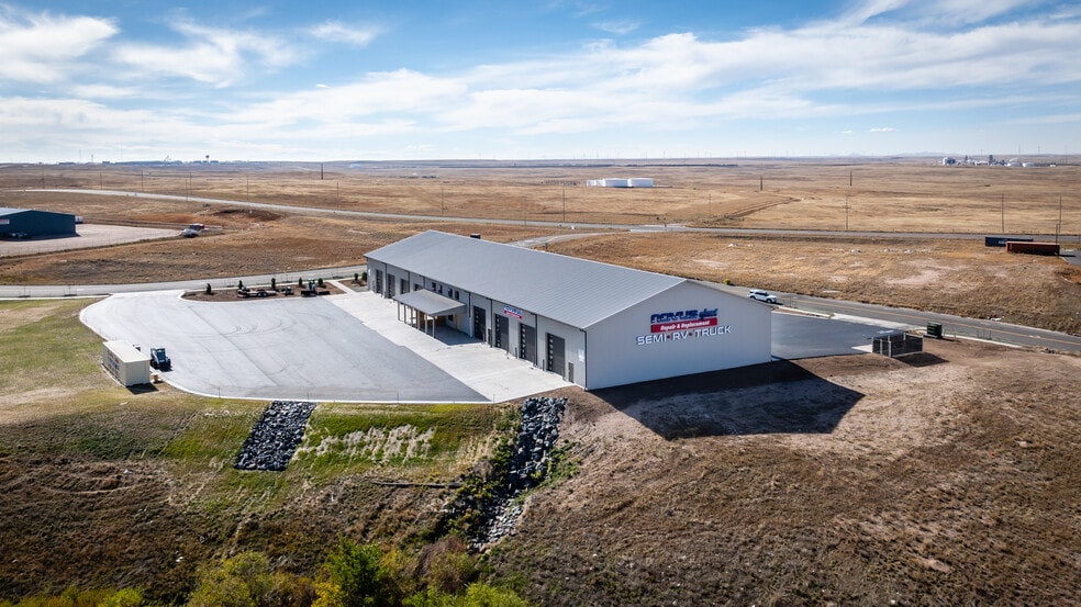 2521 Granite Peak dr, Cheyenne, WY à louer - Photo principale – Image 1 sur 20