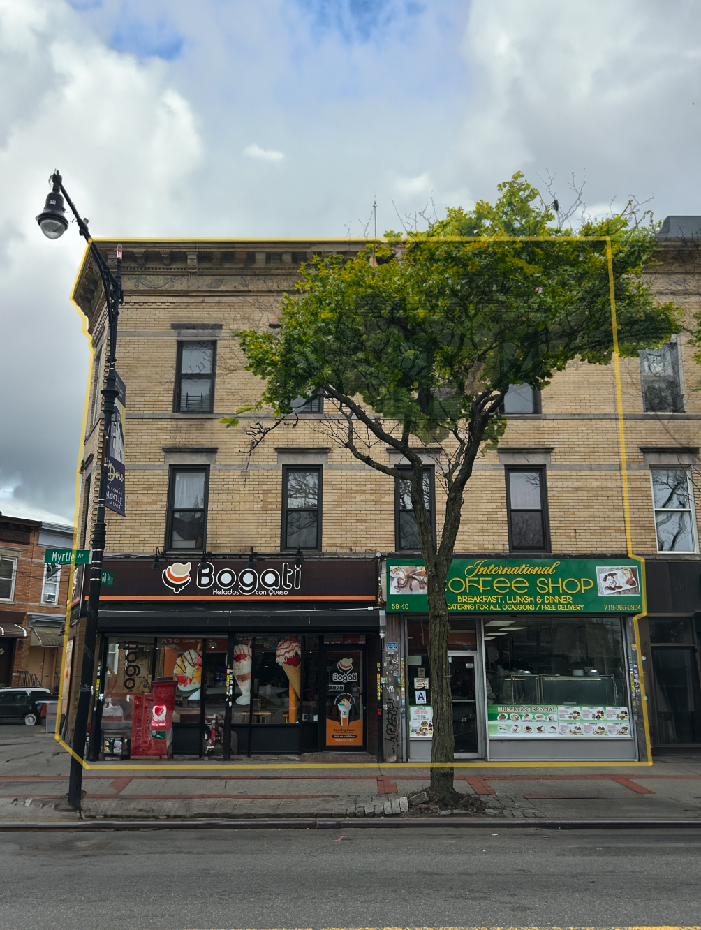 5940 Myrtle Ave, Ridgewood, NY à vendre Photo de l’immeuble– Image 1 sur 18