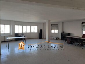 Bureau dans Martorell, Barcelona à louer Photo intérieure– Image 1 sur 8