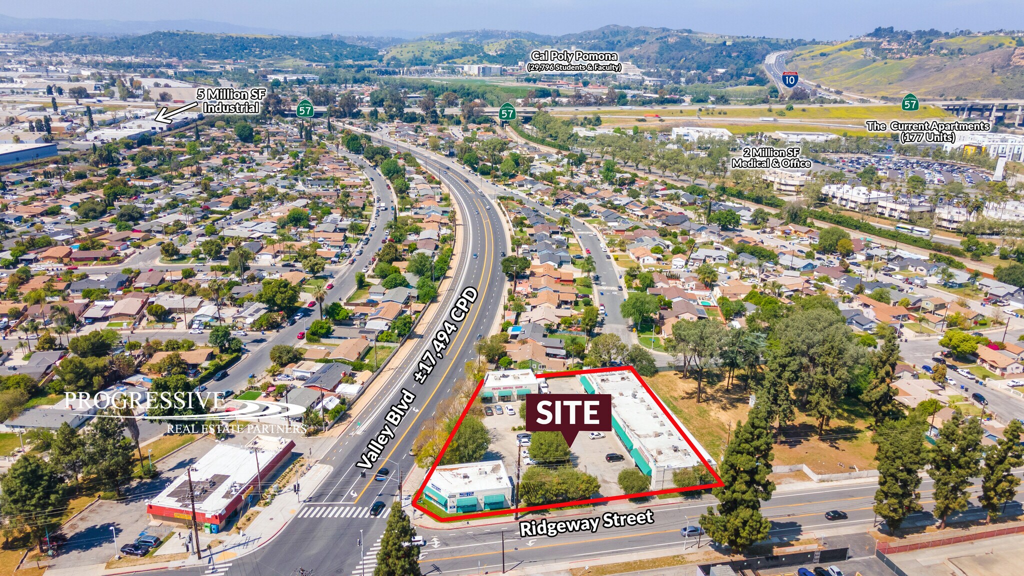 2407 Valley Blvd, Pomona, CA à louer Photo de l’immeuble– Image 1 sur 12
