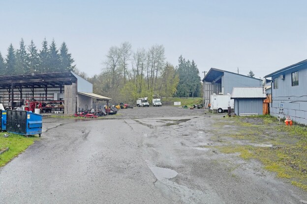 19940 Woods Creek Rd, Monroe, WA à louer - Photo de l’immeuble – Image 2 sur 4