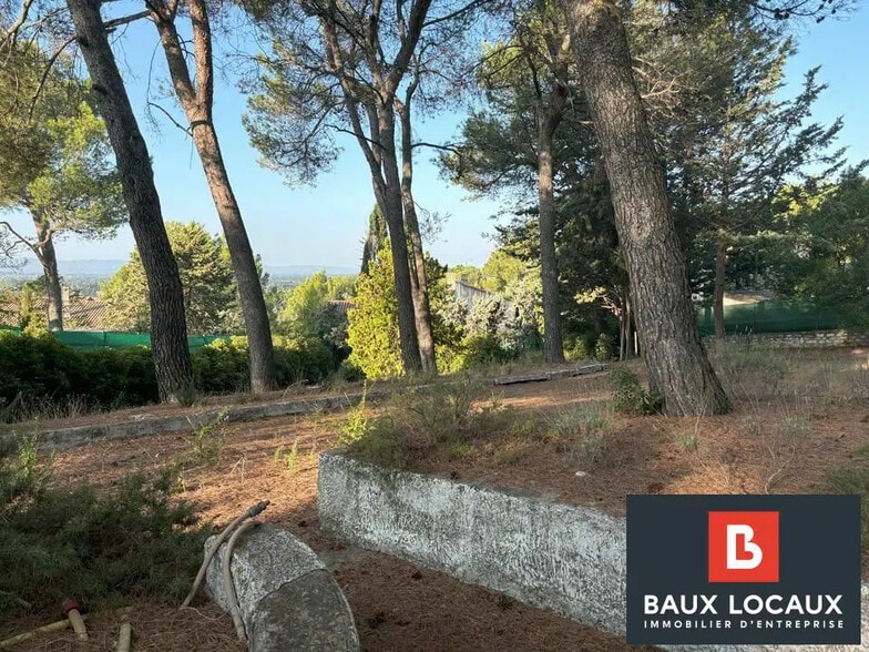 Bureau dans Châteaurenard à louer - Photo de l’immeuble – Image 1 sur 12