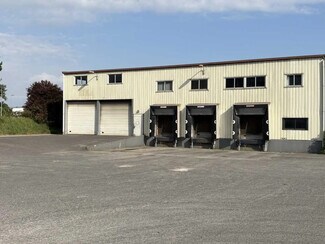 Plus de détails pour Bureau, Local d'activités à louer