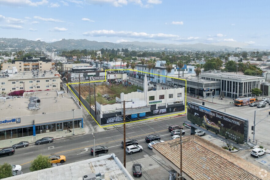 7901 Beverly Blvd, Los Angeles, CA à vendre - Photo de l’immeuble – Image 1 sur 14