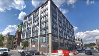 Plus de détails pour 22-19 41st Ave, Long Island City, NY - Industriel/Logistique à louer