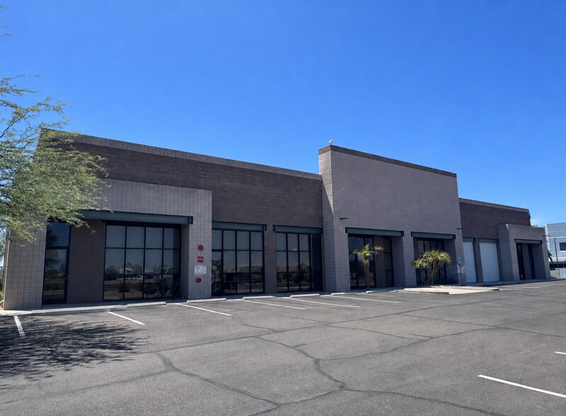 1754 N 48th St, Mesa, AZ à louer - Photo de l’immeuble – Image 2 sur 7