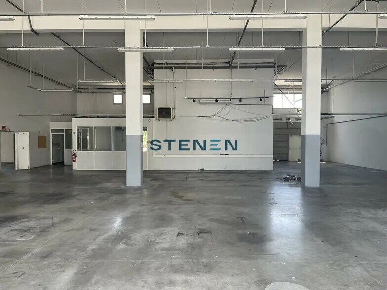 Local commercial dans Aubagne à louer - Photo intérieure – Image 3 sur 7