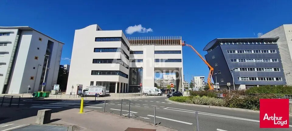 Bureau dans Le Mans à louer - Photo de l’immeuble – Image 1 sur 6
