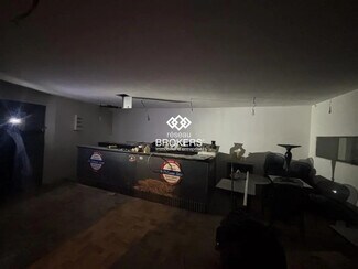 Plus de détails pour Local commercial à vendre
