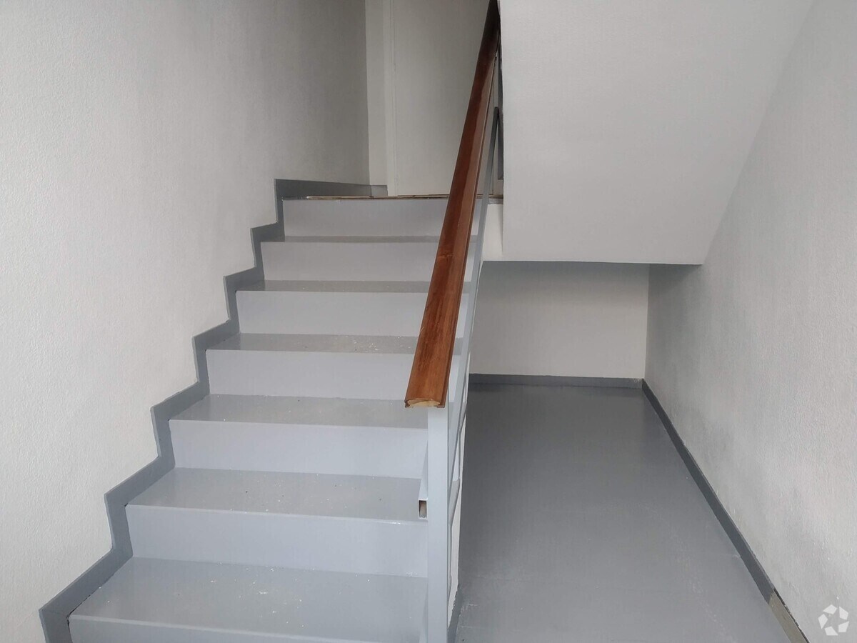 View Photo