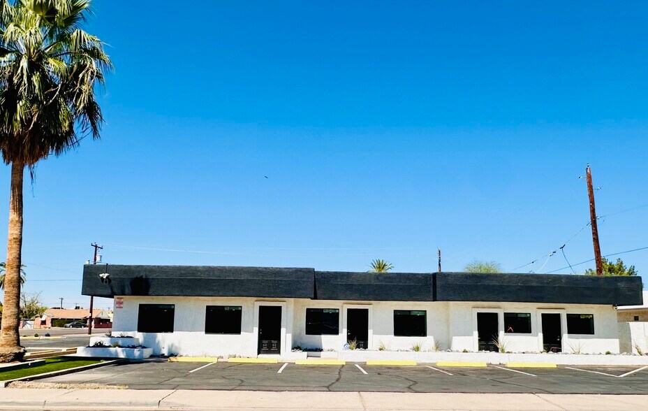 3825 N 24th St, Phoenix, AZ à louer - Photo de l’immeuble – Image 2 sur 5
