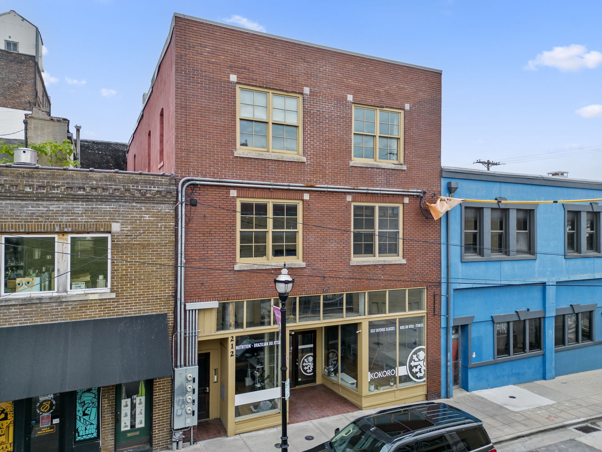 212 W McDaniel St, Springfield, MO à louer Photo de l’immeuble– Image 1 sur 30
