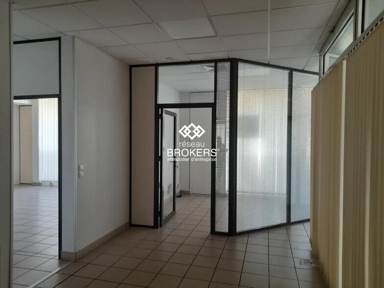 Bureau dans Orléans à louer - Photo de l’immeuble – Image 2 sur 17