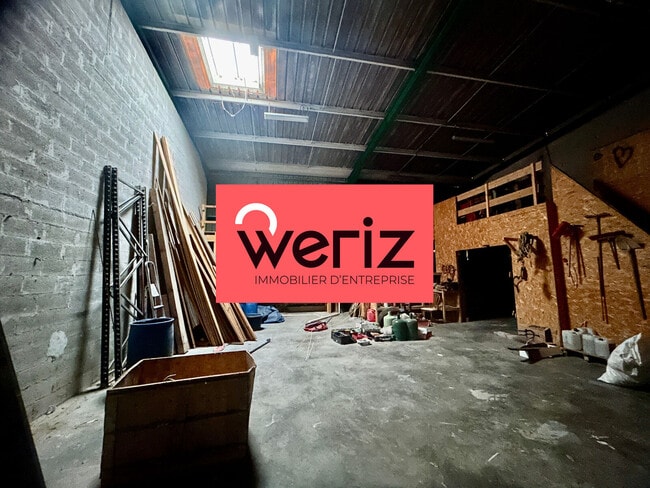 Plus de détails pour 75 Chemin Des Valladets, Éguilles - Industriel/Logistique à louer