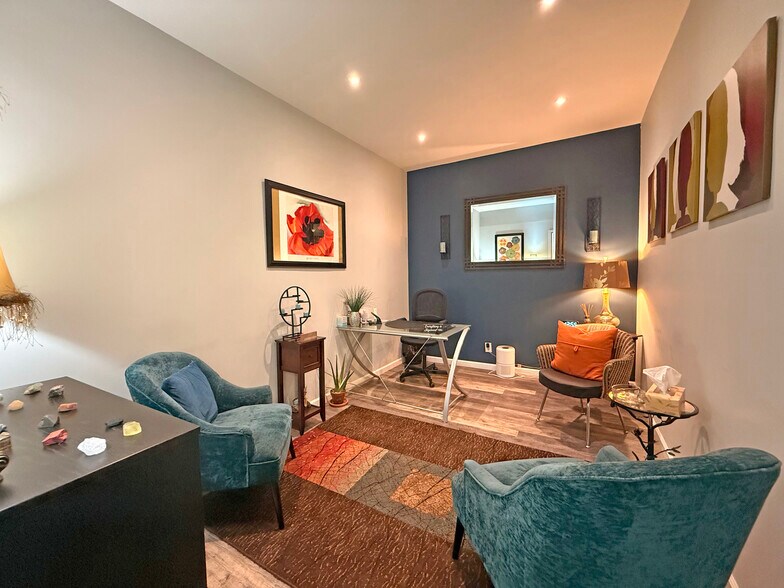 4322 50th St, Woodside, NY à louer - Photo de l’immeuble – Image 3 sur 12