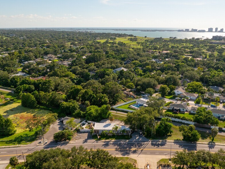 1530 S Fort Harrison Ave, Clearwater, FL à vendre - Photo de l’immeuble – Image 3 sur 9