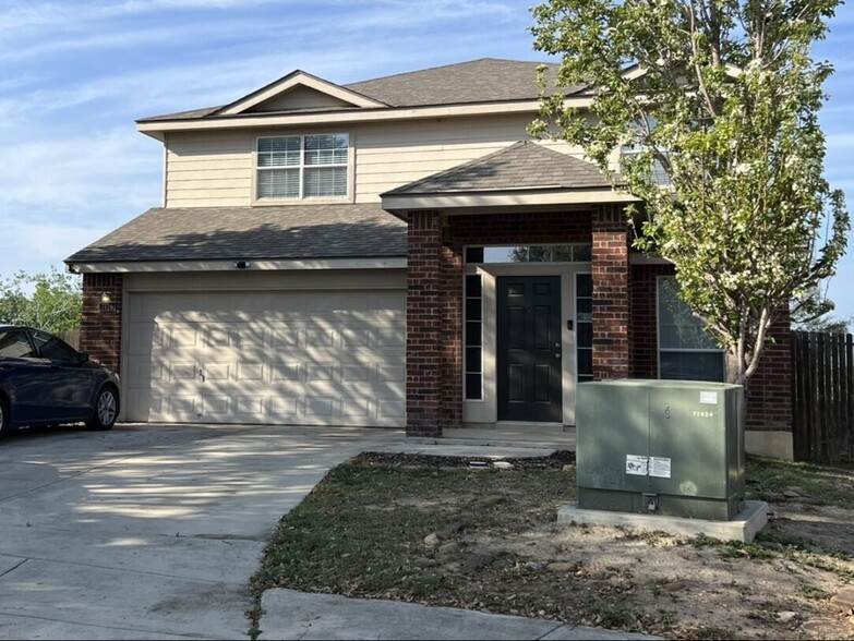 7426 Gambel Oak Dr, San Antonio, TX à vendre - Photo principale – Image 1 sur 1