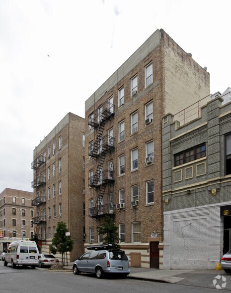 550 W 174th St, New York, NY à vendre - Photo de l’immeuble – Image 2 sur 5
