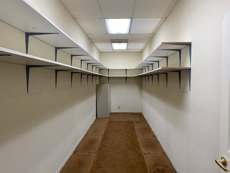 6261 Van Nuys Blvd, Van Nuys, CA à louer - Photo intérieure – Image 3 sur 7