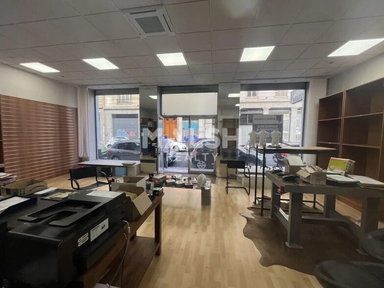 Local commercial dans Lyon à louer - Photo intérieure – Image 2 sur 4