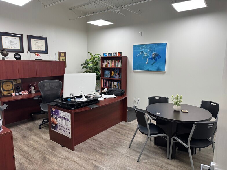 3600 N 75th Ter, Pinellas Park, FL à louer - Photo intérieure – Image 3 sur 54