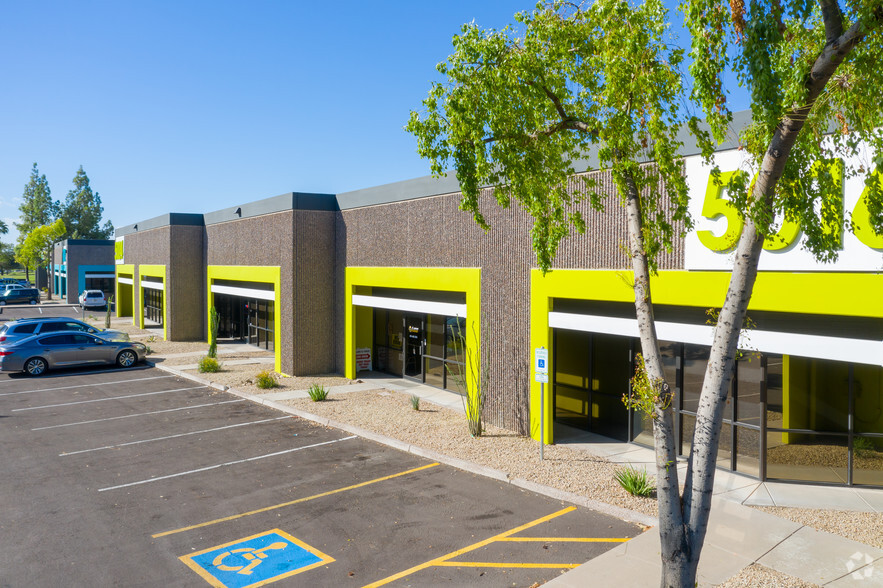 5024 S Ash Ave, Tempe, AZ à louer - Photo de l’immeuble – Image 2 sur 5