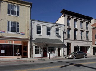 Plus de détails pour 128-130 W Washington St, Charles Town, WV - Bureau/Local commercial à louer