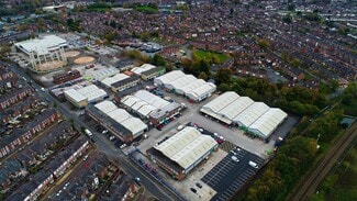Plus de détails pour Longford Trading Estate, Manchester - Industriel/Logistique à louer