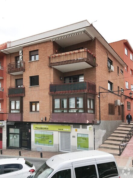 Local commercial dans Colmenar Viejo, Madrid à louer - Photo principale – Image 1 sur 2