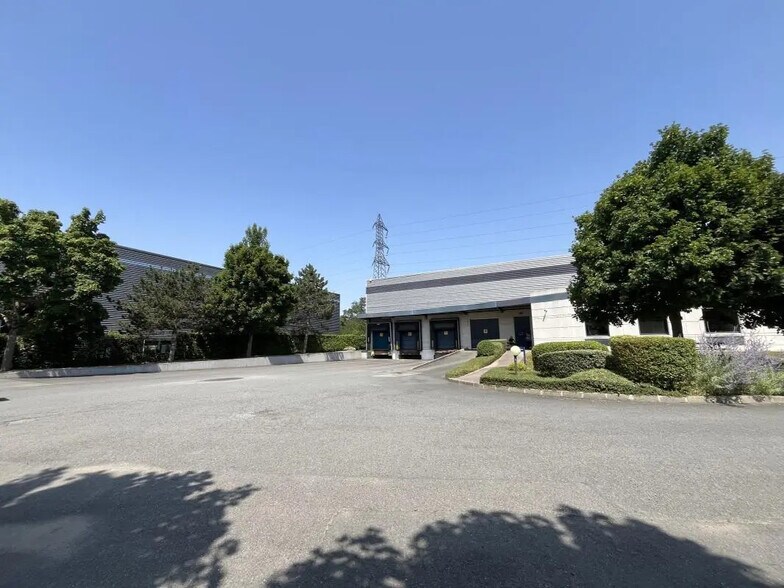 Bureau dans Lisses à louer - Photo de l’immeuble – Image 3 sur 13