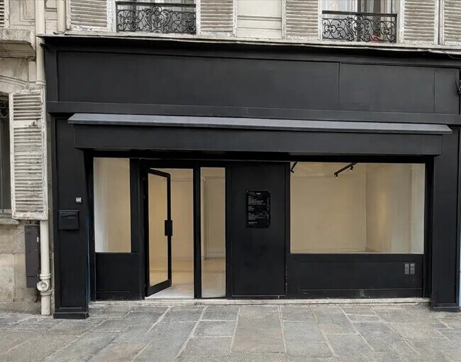 Plus de détails pour Local commercial à louer