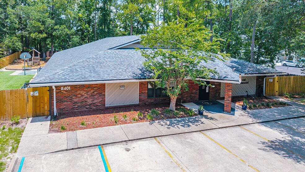 8401 Baymeadows Way, Jacksonville, FL à vendre - Photo principale – Image 1 sur 7