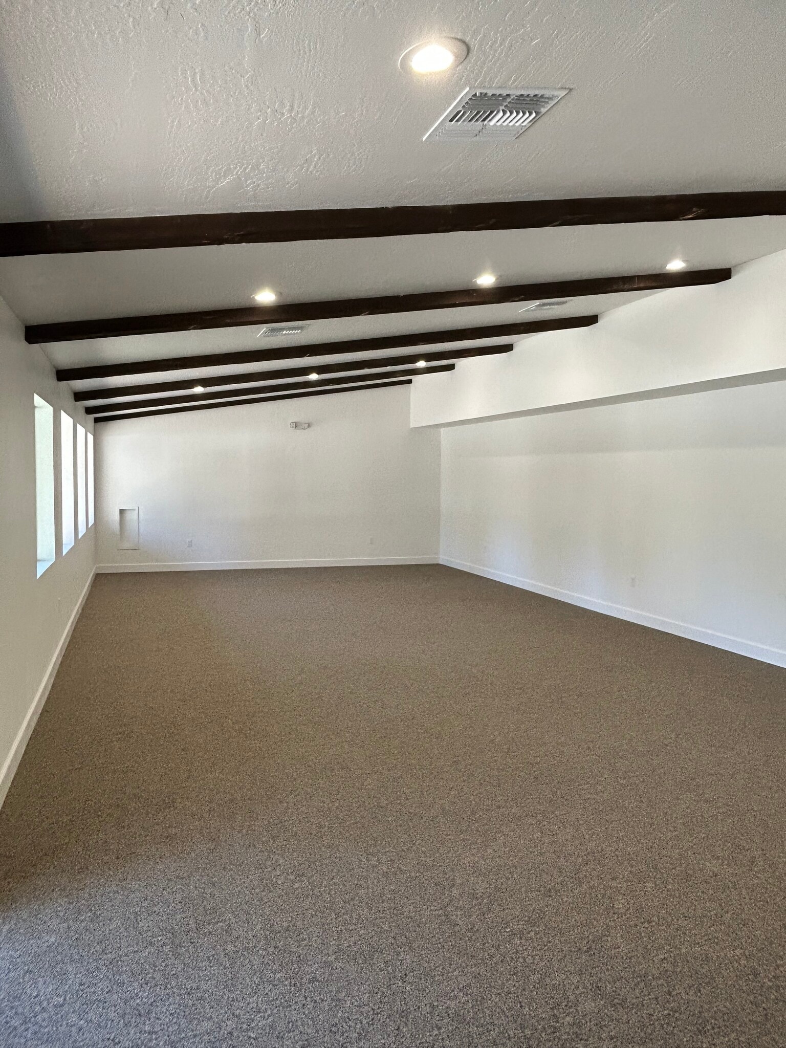 2297-2301 Lake Tahoe Blvd, South Lake Tahoe, CA à louer Photo intérieure– Image 1 sur 5