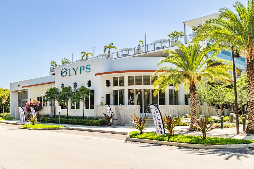 2500 SW 22nd Ter, Fort Lauderdale, FL à louer - Photo de l’immeuble – Image 3 sur 26