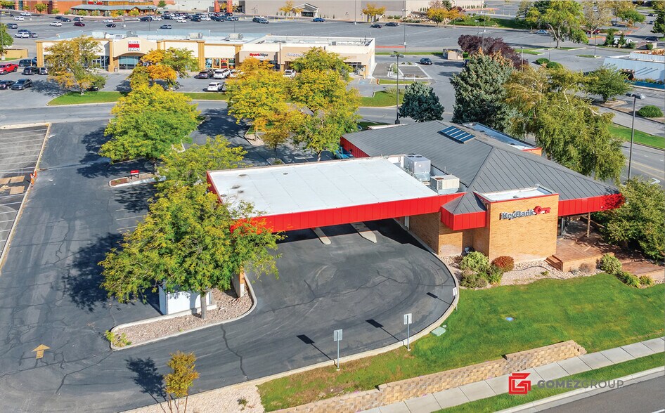 999 N Hill Field Rd, Layton, UT à vendre - Photo de l’immeuble – Image 2 sur 14