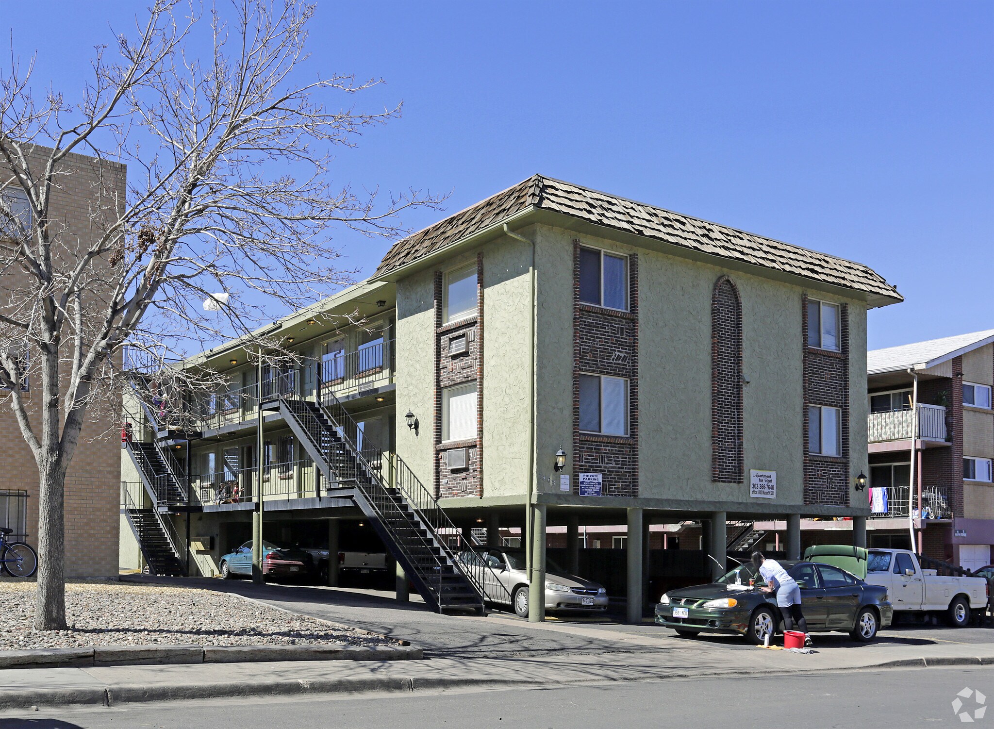 1463 Macon St, Aurora, CO à vendre Photo principale– Image 1 sur 4
