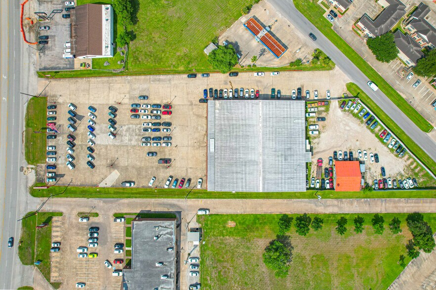 4008 Avenue H, Rosenberg, TX à vendre - Photo de l’immeuble – Image 3 sur 43