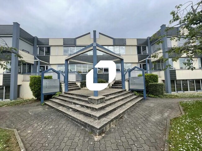 Plus de détails pour Bureau à louer