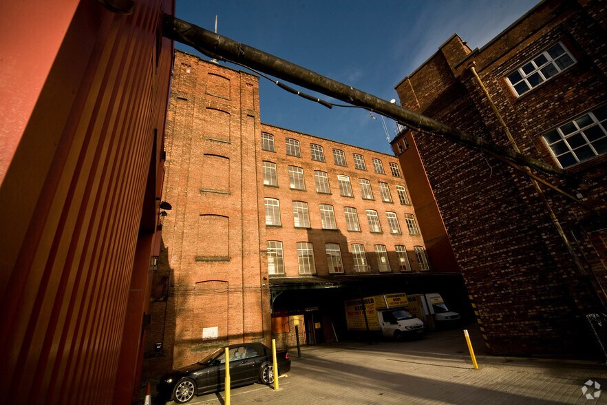 Hallam St, Stockport à louer - Photo principale – Image 1 sur 4